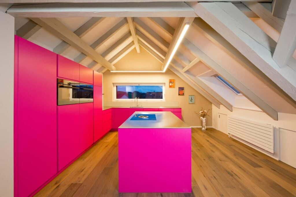 hirzelmoebel Schärer Schreinerei Küche pink